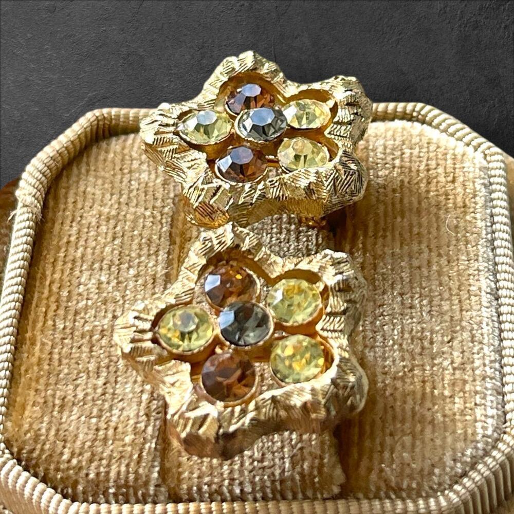 Vintage Coro Crystal Gold Tone Signed Star Flower Earrings Clip Back Brown